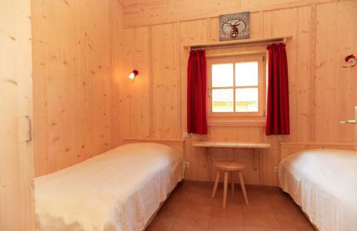 Alpenchalets Hotel Lambach - Photo 3