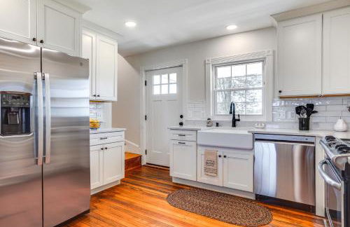 Historic Jefferson Farmhouse - Hike, Bike and Raft! - Photo 11