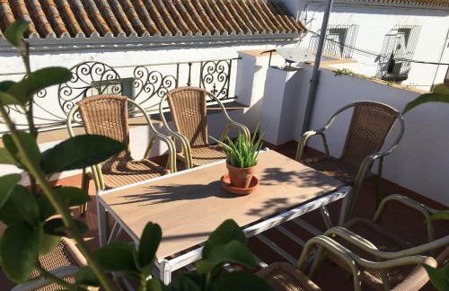 CASA LEÓN BLANCO CARMONA reformada céntrica con chimenea y terraza con vistas - Foto 29