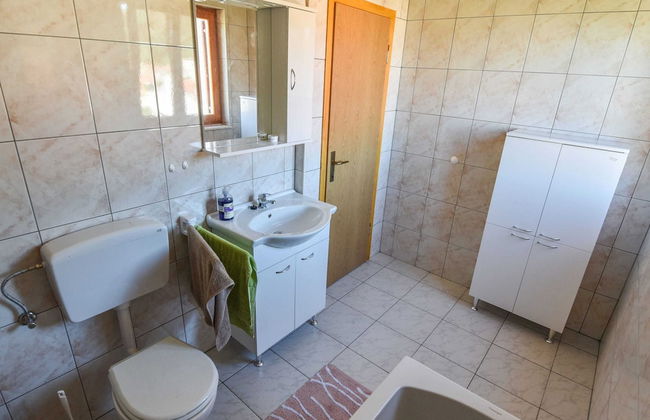 Holiday Home in Veli Iz With Fenced Garden - Foto 13