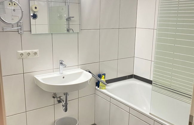 Motel Q - Dingolfing - Foto 43