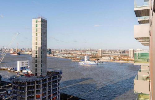 Luxury river side penthouse - Foto 37