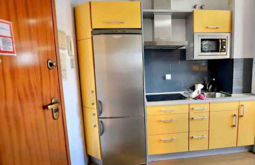 Precioso estudio con parking - Foto 2