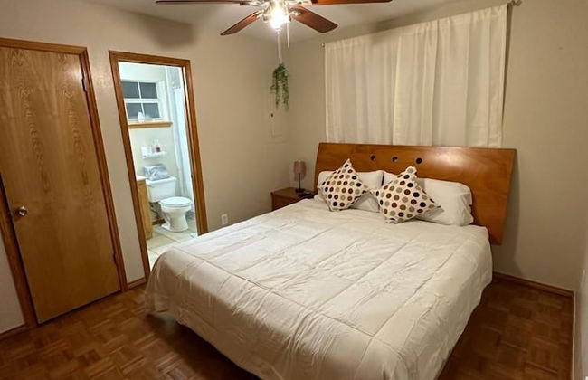 McAllen Majesty 4BR w Pool and Comfort - Foto 12