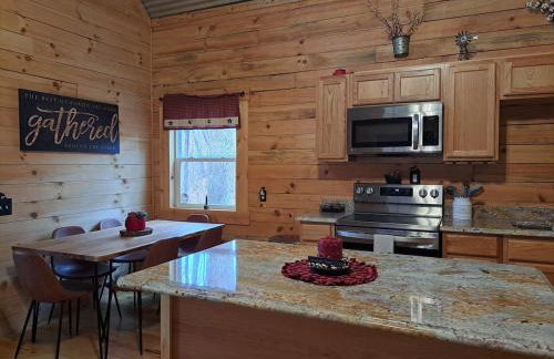 Hocking Hills Cabin, Hot Tub, Private Pond - Foto 64