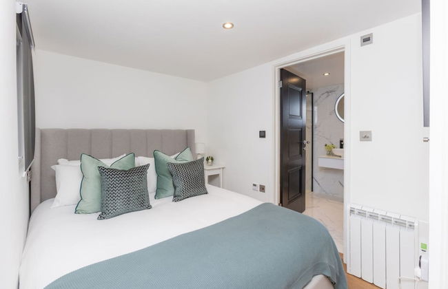 River Cabin With Mooring - From 250 Per Night - Foto 2