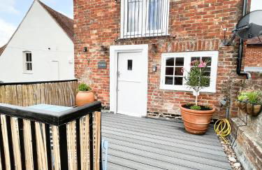 The Mews Pet Friendly and Parking - Foto 4