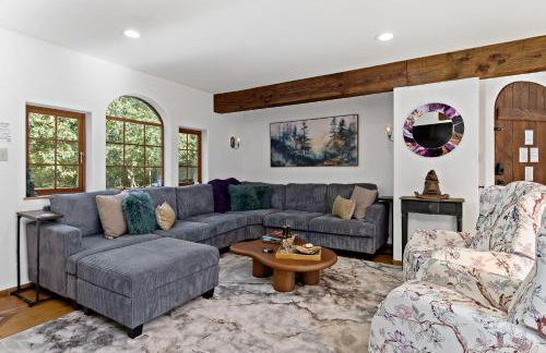 Magical Retreat at the Enchanted Vashon Castle - Foto 10