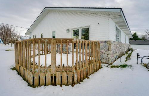 Patios and Views! Lakefront Getaway in Port Hope - Photo 27