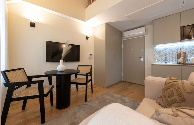 Mouzinho da Silveira 215 by LovelyStay - Foto 48