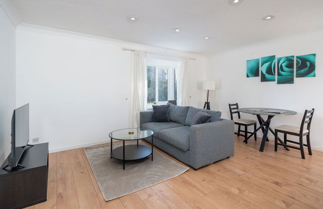 Spacious 1 Bedroom Apartment w/ Parking in Crawley - Foto 10