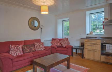 Large, converted farmhouse with pool - Foto 28