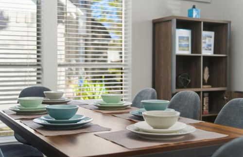 Pool Villa- Near Airport & Downtown, Fire Pit, Foosball - Foto 13