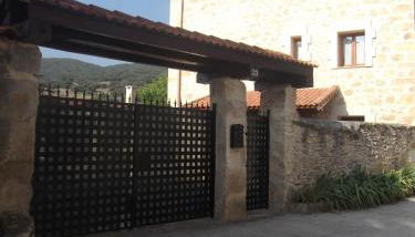 La Canaleja - Photo 3