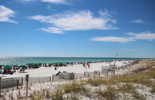 Waterscape C605 - Top Floor Beach Views - Free Beach Service - Interior Facing! - Foto 18