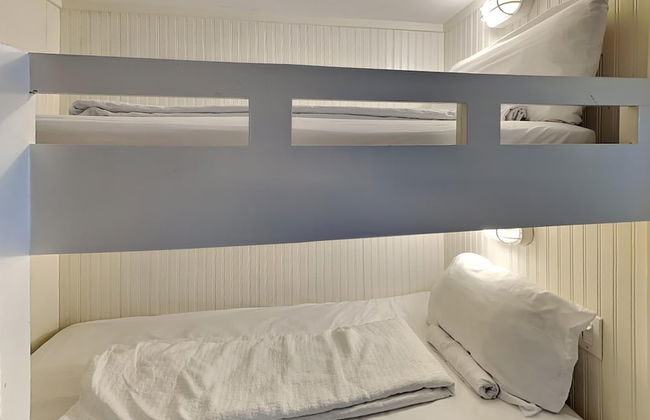 Pelican Beach by Southern Vacation Rentals - Photo 9