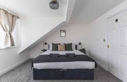 Arte Stays Serviced Houses Stratford - 3 Bedrooms 2 Bathrooms Houses London, Stratford, Maryland, Free Parking, Garden, Weekly or Monthly Stays - up to 8 guests - Foto 40