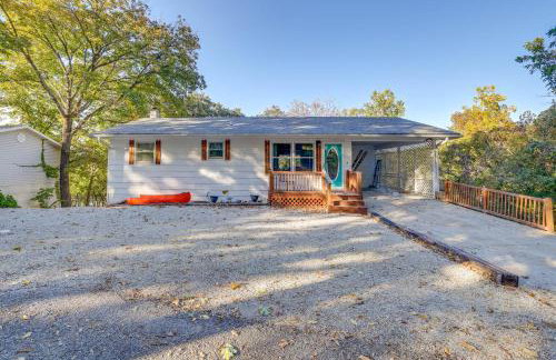 Lakefront Gem with Screened Porch and Game Room! - Foto 36