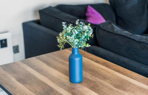 #45 2 bed Lux Fountain Lofts Digbeth - Near Blakesley Hall Museum - Sleeps 5 - "Perfect for Contractors and Families " - Foto 19