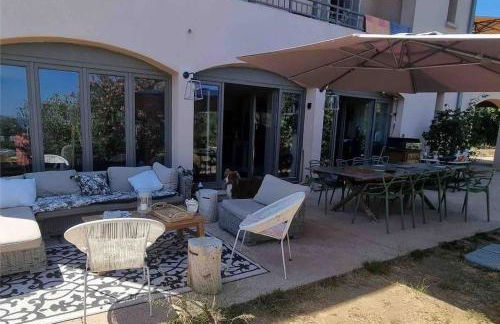 Rez de chaussée villa avec piscine - Foto 28