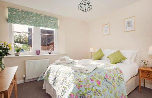 4 Bed in Worcester oc-75601 - Photo 10