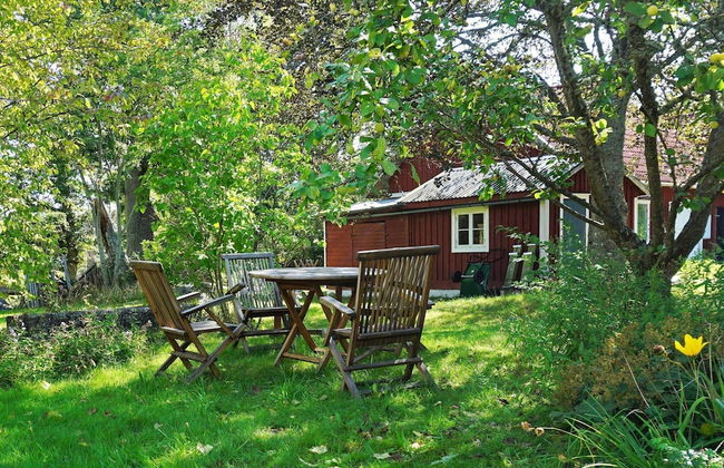 Idyllic Family Retreat Close to the Sea - Photo 22