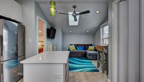 The Lilly Pad Brand New in Hyde Park! Pet Friendly, fully fenced yard, walking distance to Hyde Park shops, and dining and Camel's Back Park - Photo 4, Other