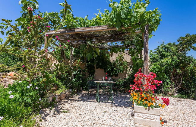 Holiday Home at Portimao With Fenced Garden - Photo 23