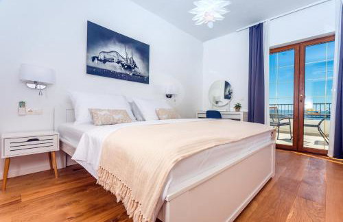 Villa Flora with a 53 sqm private pool with Cinema room with projector and 4 en-suite bedrooms - Foto 22