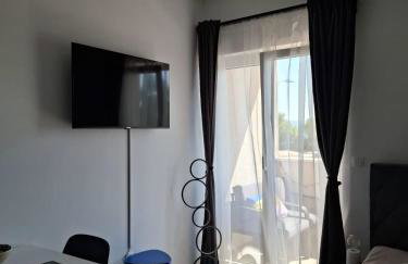 Graceful LJUPKA GETAWAY by the sea - Lokva Rogoznica, Omiš - Foto 57