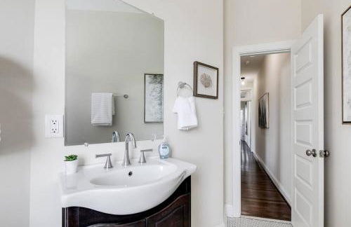 Modern, Convenient Gem: Urban Retreat 'n Richmond - Foto 11