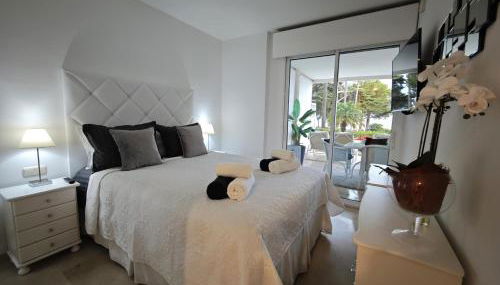 Luxury Frontline Residence - EHHouse - Foto 4, towels