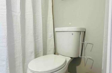 Coral Gables Miami Studio near Airport and Beaches - Photo 12