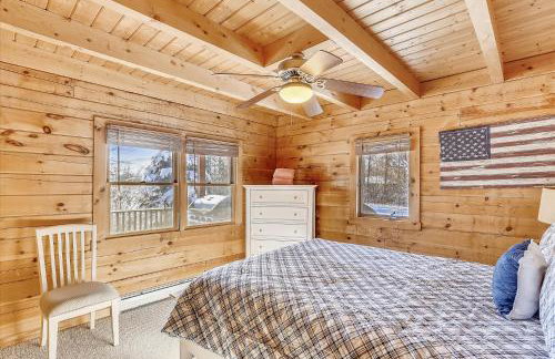 Aspen's Run: 3 br log cabin, wood stove, deck, firepit, window a/c by Stowe Country Homes - Foto 8