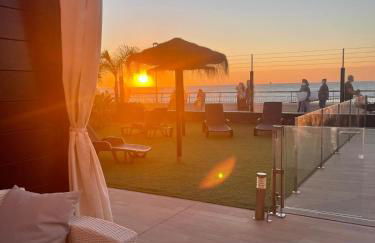 Apartamento con piscina en el Paseo Cruz del Mar - Photo 8