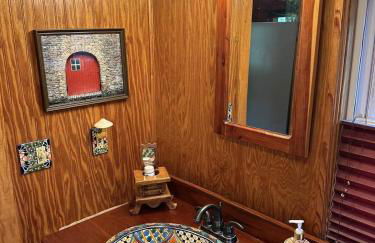 Rustic Vacation Rental with a Charming Dock in Ocala National Forest, Florida - Photo 31