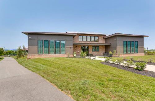 Frederick Townhome with Balcony, Close to Parks! - Foto 35