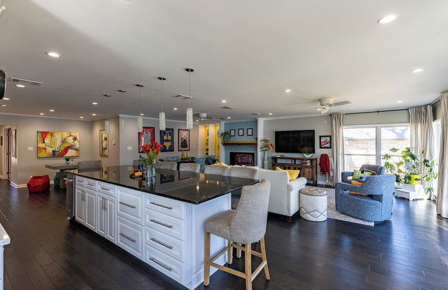 Luxurious Lakehouse With Indoor Pool-hot Tub-fire Pit - Foto 10