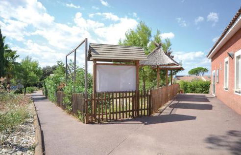 Cozy Home In Calvisson With Kitchen - Photo 22