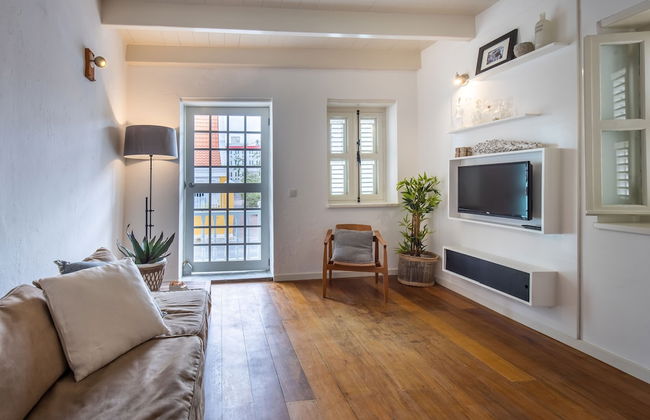 Stylish, Luxurious Home With Balcony in Famous Pietermaai District - Foto 7