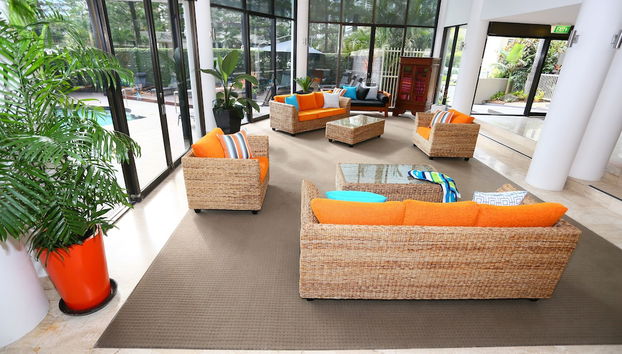 Coin salon dans le hall