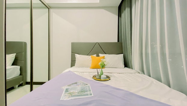 Homey And Modern 2Br At Casa Grande Residence Apartment - Foto 5, Habitación