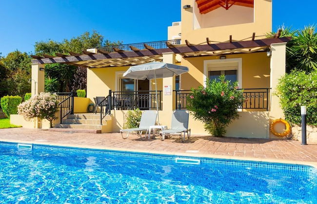 Villa Mary Large Private Pool Walk to Beach Sea Views A C Wifi - 1975 - Foto 4