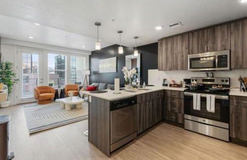 Modern 1BR w Parking, Near Temple Square & Delta Center - Foto 24