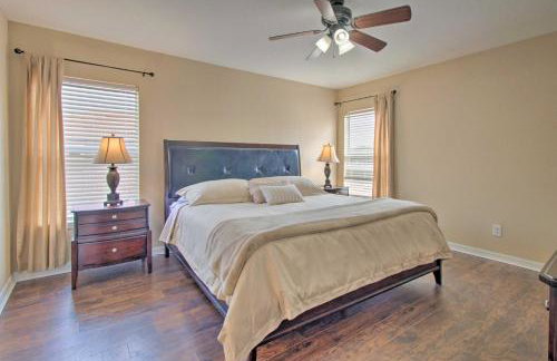 Outdoor Oasis with Pool Davenport Resort Escape! - Foto 15