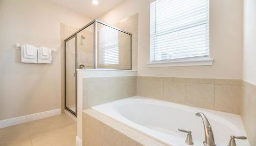 Spectacular Home Near Disney With Private Pool, Movie Theater And Pool Table With Waterpark & Resort Access - 332Sf - Foto 3