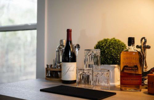 White Pines Lodge- Wooded Retreat - Foto 8