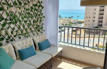 Sunny, spacious 3 bedroom apartment with seaview - L1 Red line stop PARADIS 2 min walk from rental - Photo 1