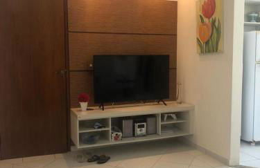 Apartamento área nobre da praia grande, vista para o mar, 3 suítes - Foto 2