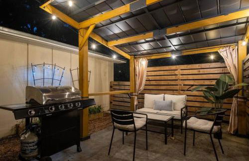 Modern Home Near UF, Stadium - Private Gazebo - Foto 3